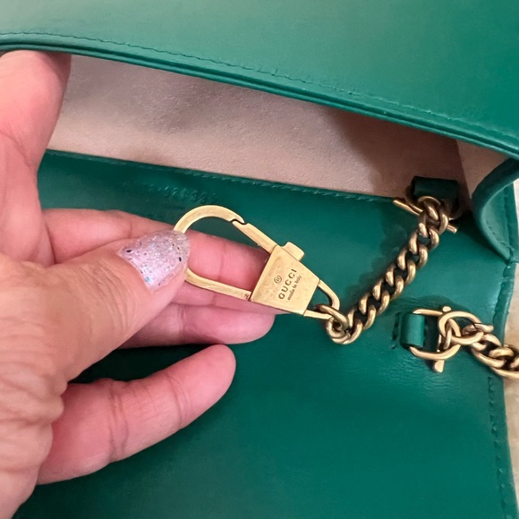Gucci GG Marmont Matelasse Super Mini Bag in Emerald Green. *EUC - Picture 14 of 16